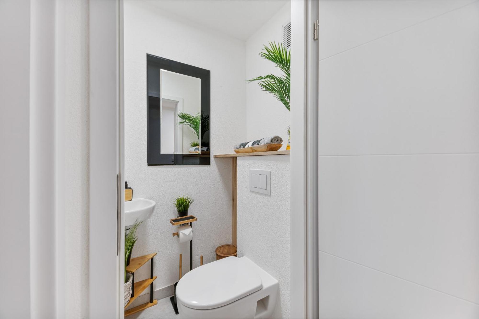 Neu: Stylische Suite Mit Ausblick Зинделфинген Екстериор снимка